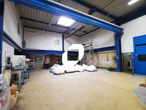 Location Local d'activités Chelles 77500