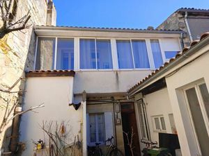 Location appartement 3 pièces 60 m² à Bordeaux (33000)