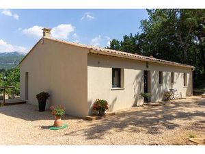 Vente maison neuf 5 pièces 97m2 Saint-Maximin-la-Sainte-Baume - 405000 € - Surface Privée