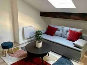 Location appartement 1 pièce 40 m² à Saint-Étienne (42000)