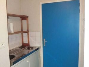 Location appartement 1 pièce 17 m² à Nantes (44000)