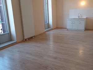 TYPE 2 - 49 m2 - QUARTIER VOLTAIRE / AUXONNE