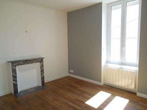 Location Appartement 2 pièces à Angers Centre (49000) : à louer 2 pièces / 50m² Angers Cen