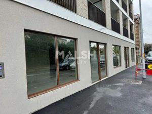Bureaux - A louer - 140 m² - SAINT RAMBERT
