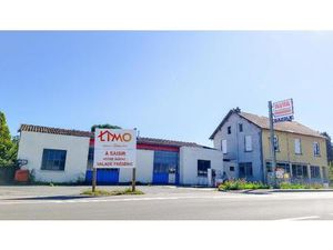 Beau potentiel de rénovation de 394 M² au sol comprenant une ancienne maison et un...