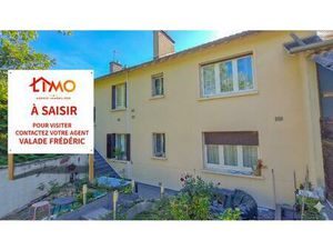 Maison de ville 178 M² constituée de deux logements réunis avec un terrain de 445 M²