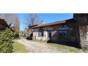 Maison de caractère avec terrain