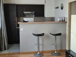 Location appartement 1 pièce 27 m² à Clermont-Ferrand (63000)