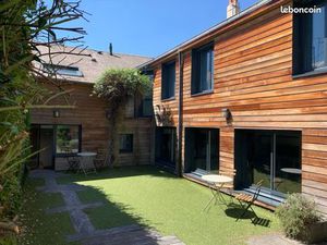 Belle chambre meublée dans grande maison