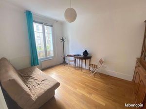 Studio 1 pièce 25 m²