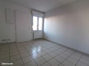Studio 1 pièce 20 m²