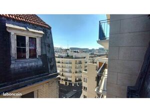 Chambre de services au 7e étage sans ascenseur