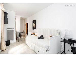 Appartement Alesia 14 eme studio transformable en T2