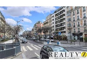 Local commercial 90 m²