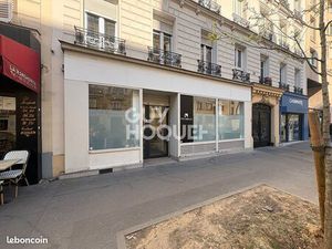 Local commercial 122 m² PARIS