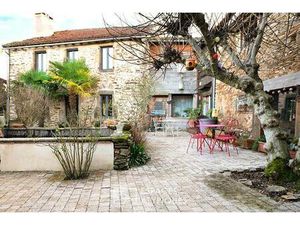 Corps de ferme atypique et bucolique proche d'Albi