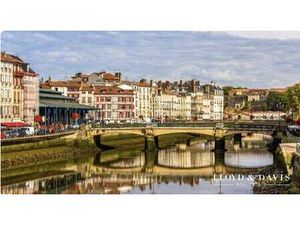 Local d'activités avec bail commercial