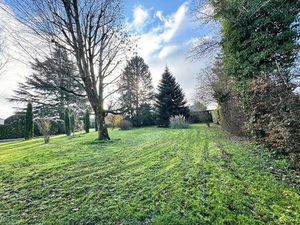 Terrain constructible viabilisé à vendre