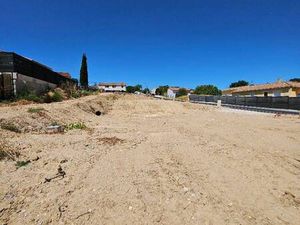 Terrain constructible viabilisé à vendre