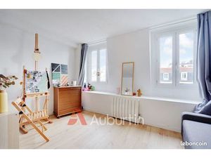 Studio 1 pièce 31 m²