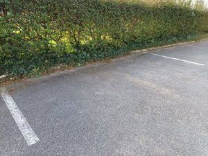 48 avenue de Lattre de Tassigny  parking à louer  disponible de suite - Loyer 20 euros~ Ho