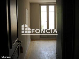 Studio 1 pièce 26 m²