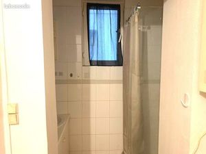 Appartement 11m2 Paris 5 Tour d'Argent  proche Panthéon  Institut du monde Arabe  Sorbonne