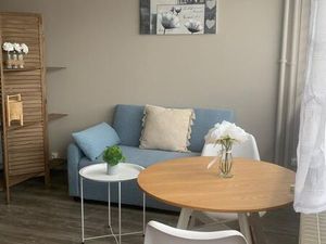 Annonce de location : Studio meublé 28 m² à Niort - Proche Avenue de la Rochelle