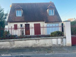 Maison spacieuse et lumineuse à louer