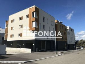 Studio 1 pièce 31 m²