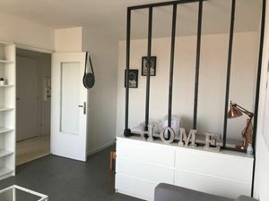 Location appartement 1 pièce 33 m² à Lyon 8 (69008)