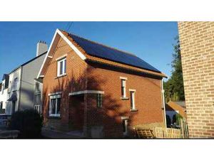 Charmante maison 4 façades à Limelette