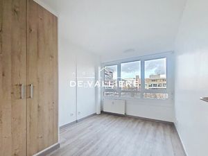 STUDIO NANTERRE - 1 pièce(s) - 14.25 m2