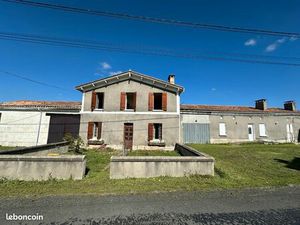 Affaire rare 2 maisons + dépendances - Terrain 3319 m2 Vente a terme libre