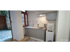 Studio meublé excellent état Périgueux Saint Front