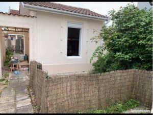 Maisonnette / studio avec jardin
