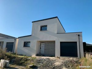 Maison neuve LANGUEUX