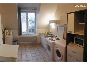 F2 meublé proche gare et Mairie