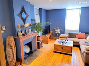 Av st lazare t3/4 .130m2 terrasse parking gratuit