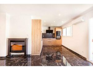 Location appartement 5 pièces 73 m² à Toulon (83000)