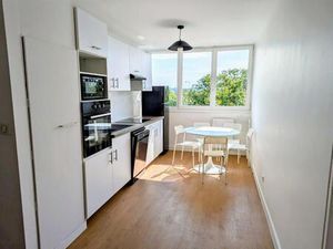 Location appartement 1 pièce 78 m² à Pontoise (95000)