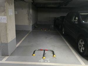 Location double parking en enfilade au sous sol d'une résidence sécurisée de 2021 à 500 m 
