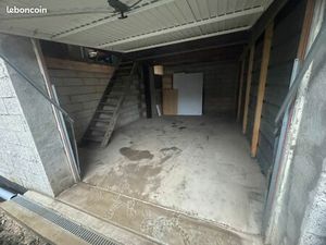 Garage entrepôt avec mezanine