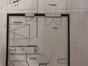 T2 meublé avec jardin privatif  parking et piscine - Castres