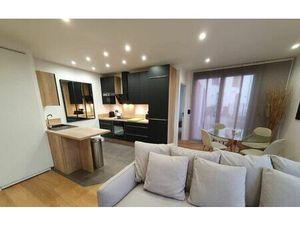 Location appartement 1 pièce 12 m² à Noisy-le-Grand (93160)