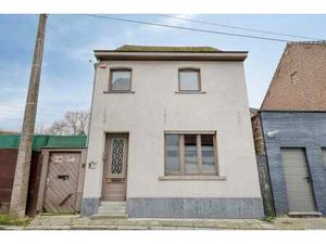 Maison bien située à Denderleeuw avec jardin et parking