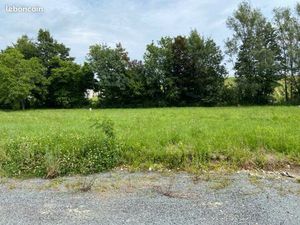 Terrain 860 m² Louchats