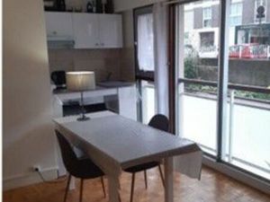 Studio 1 pièce 25 m²