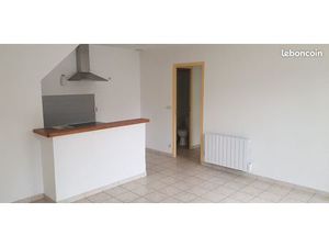 Appartement F2 a louer