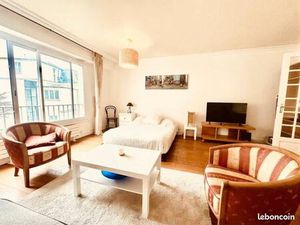 Studio meublé de 38 m² - Paris 14e